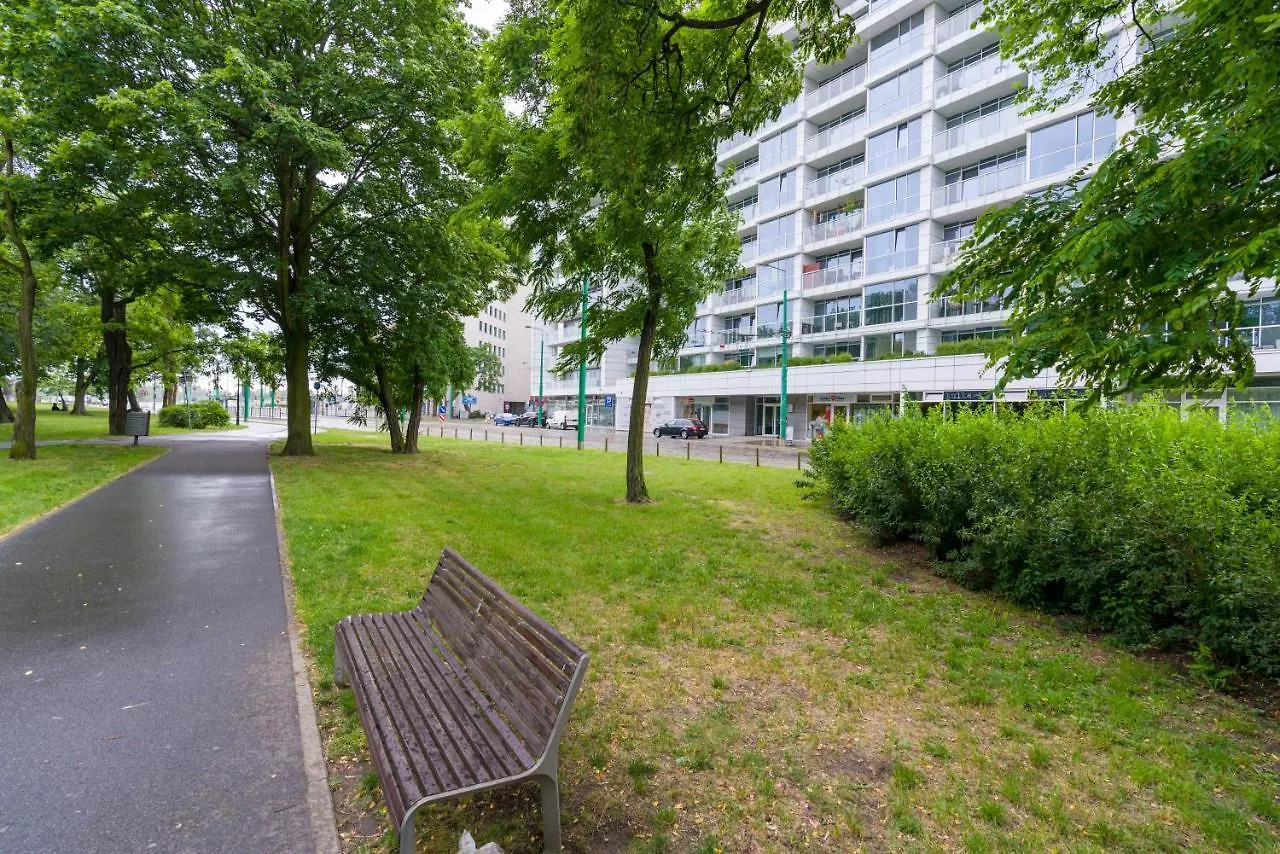 Apartments Poznan Towarowa By Noclegi Renters بولندا